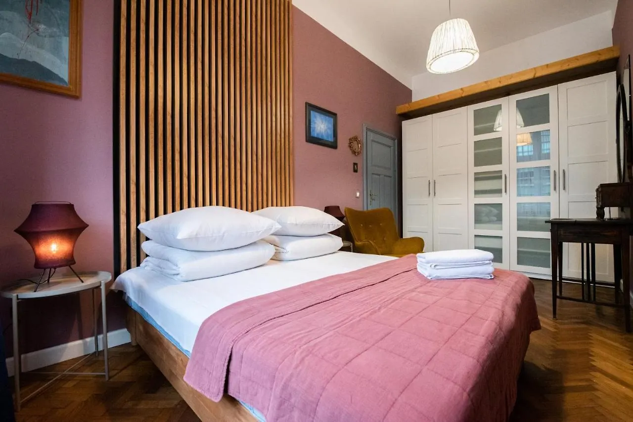 Opera Apartments Krakow Poland